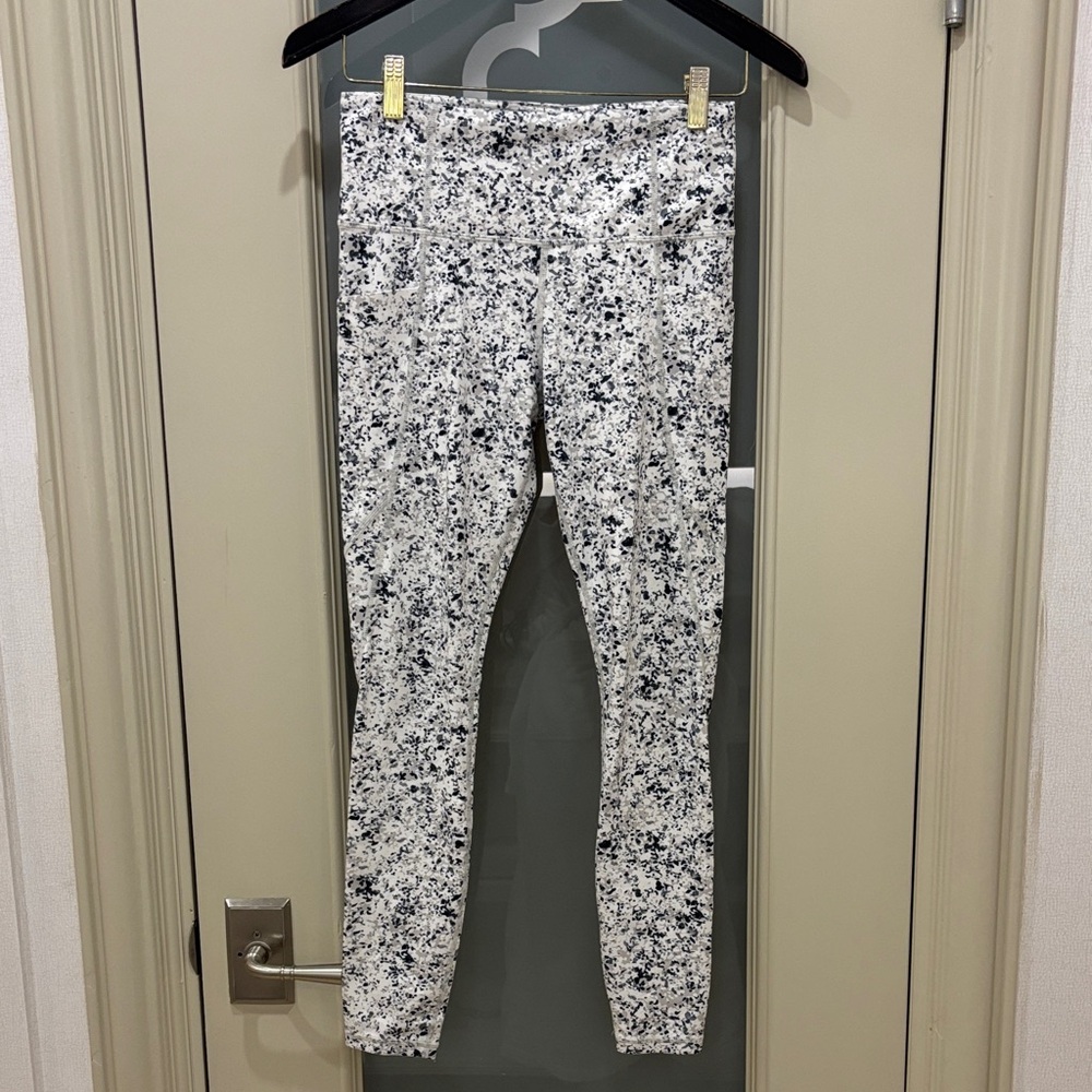Athleta Leggings- ‘Salutation Stash’ - Picture 2 of 5
